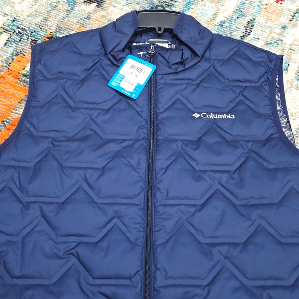 Columbia NWT XL vest